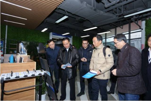 华海诚科：国海证券投资者于12月10日调研我司