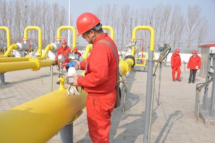 万业企业：关于氮化镓项目的国产化开发及应用研究，公司也会持续推进相关进展