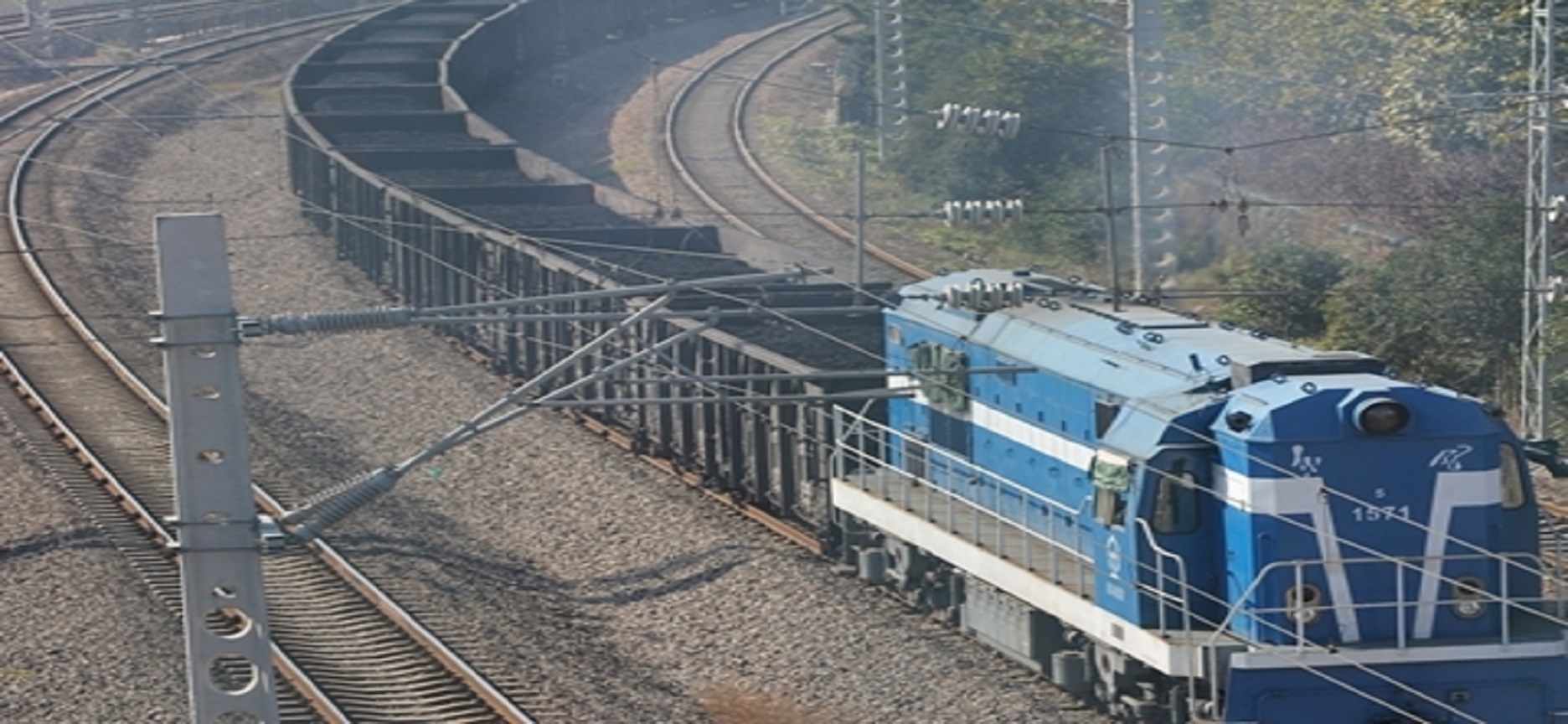 柳钢股份：公司积极联合行业内钢厂培育区域港口现货市场