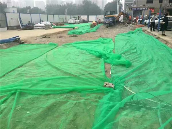 柳钢股份：公司积极联合行业内钢厂培育区域港口现货市场