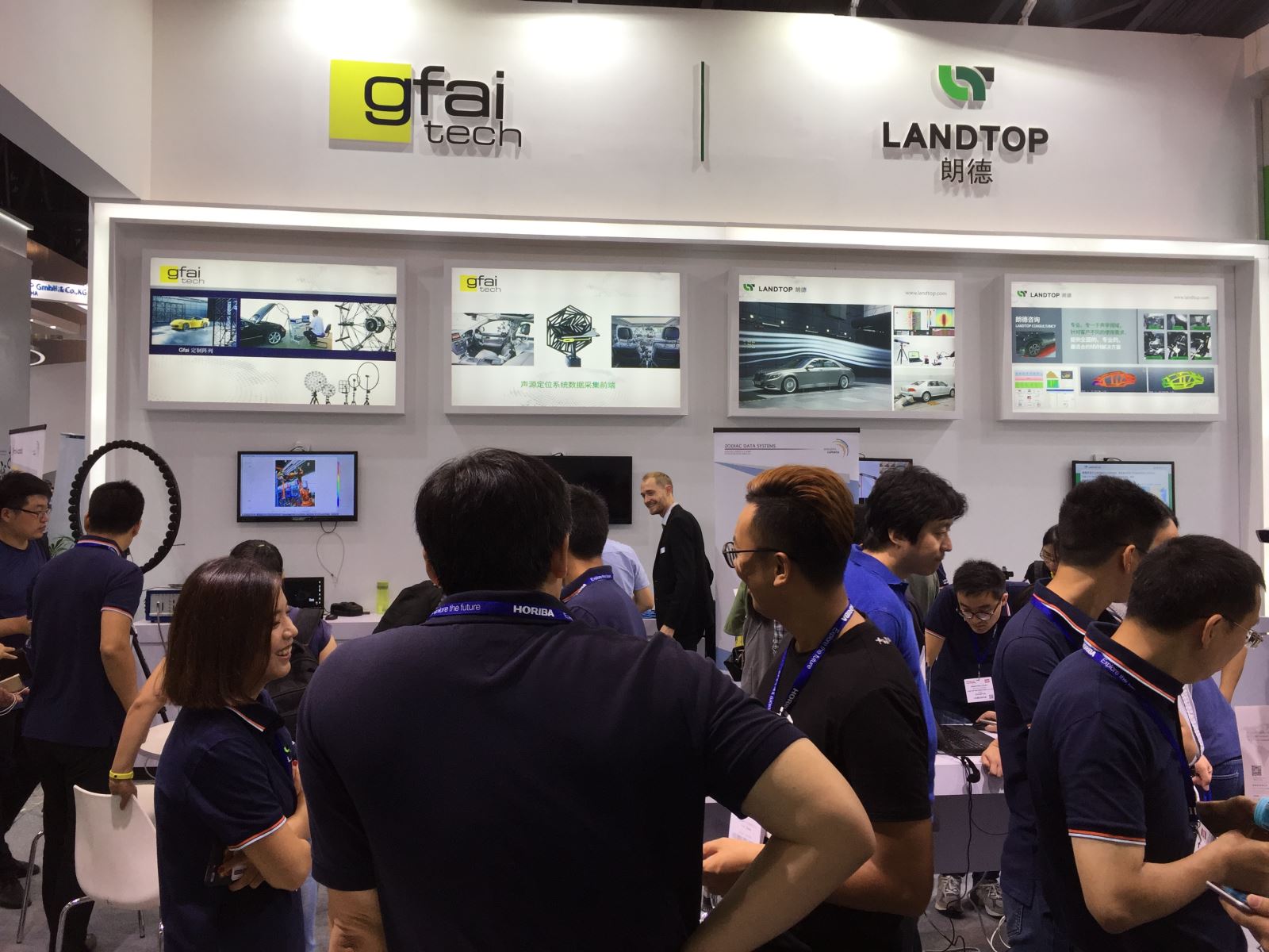 珠城科技：德维嘉专注于汽车高频高速连接器的研发与制造