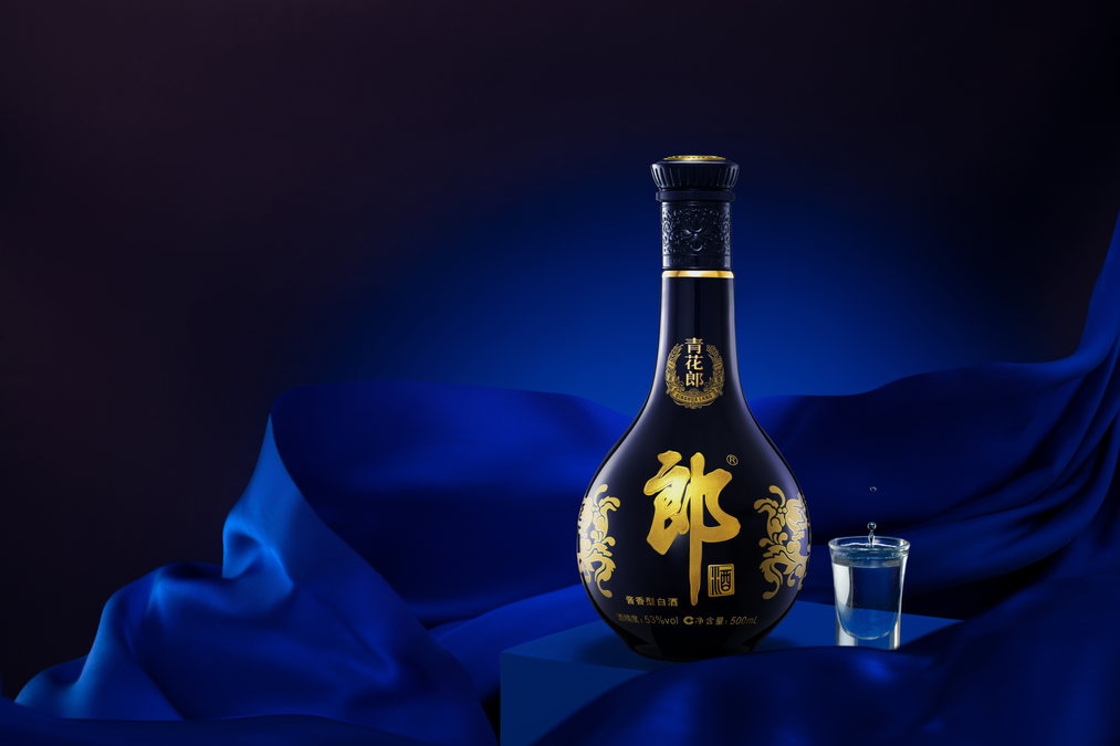 向上，向真，向美！汪博炜讲述郎酒“求索”故事，酱香郎酒五大战略单品亮相！