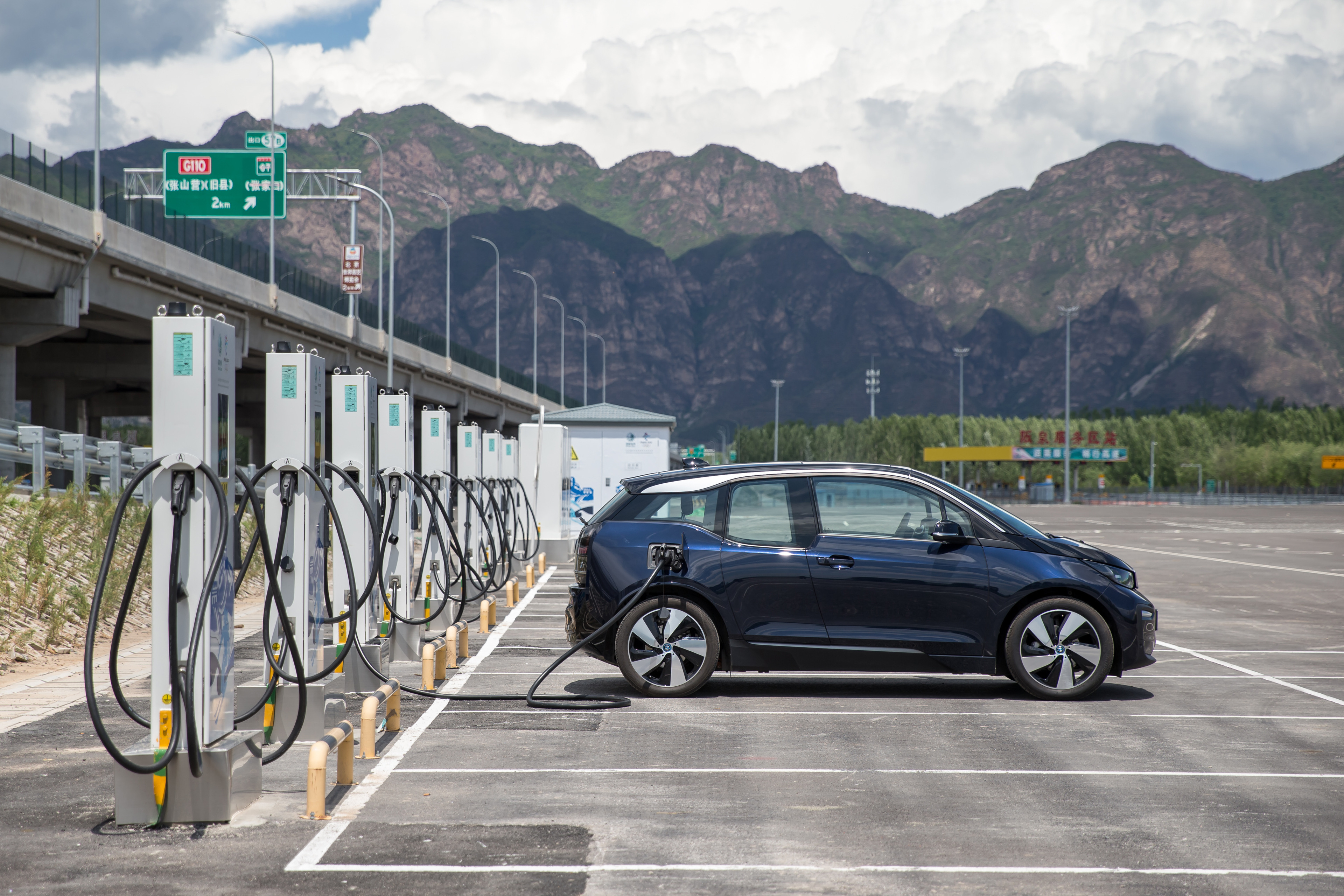 吴通控股:电子制造业务扩大与新能源汽车战略客户合作规模