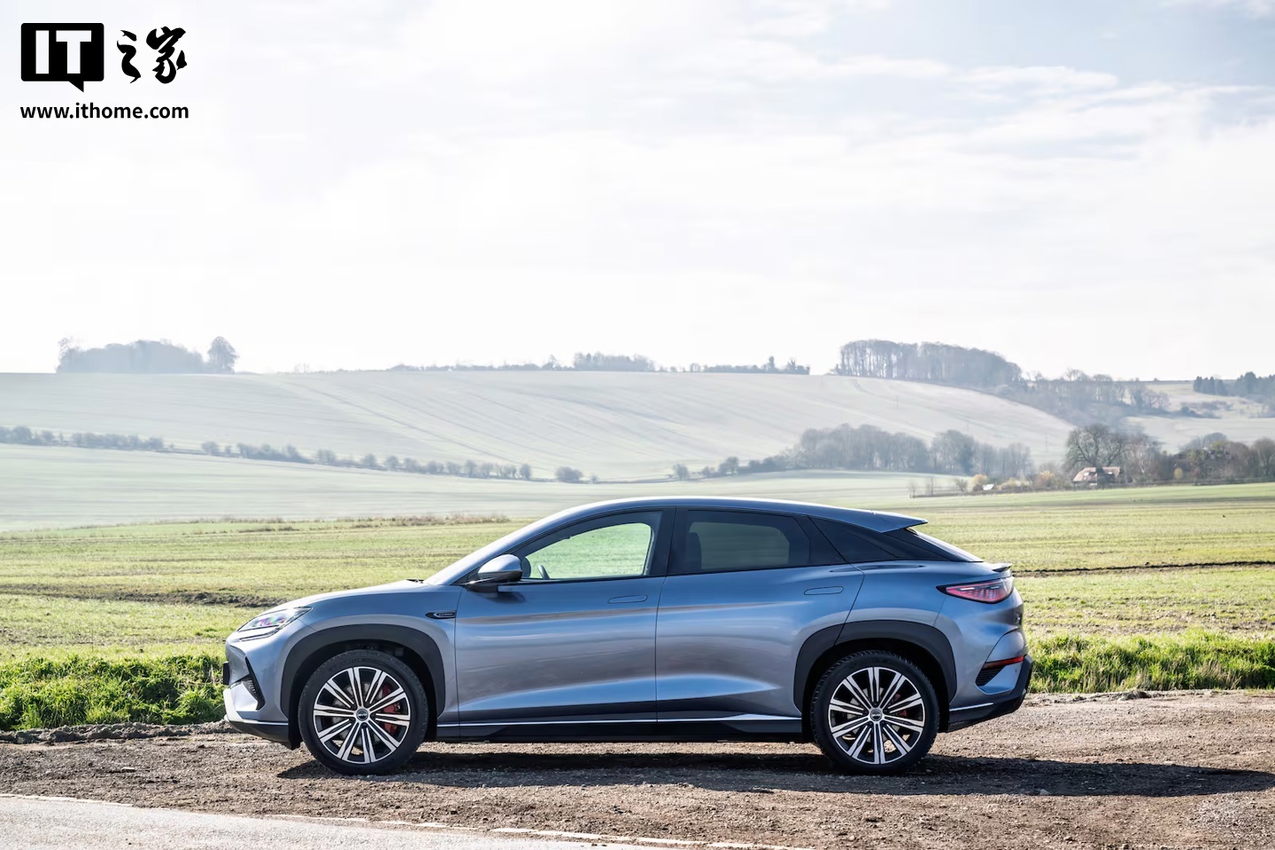 比亚迪欧洲销量首超特斯拉，前4月新能源汽车企业注册量涨超8%