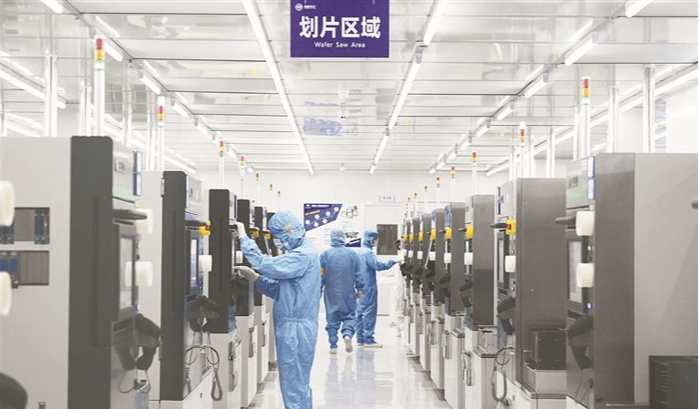 甬矽电子:股东包宇君高位套现超千万元 “包装有术”或现资本局