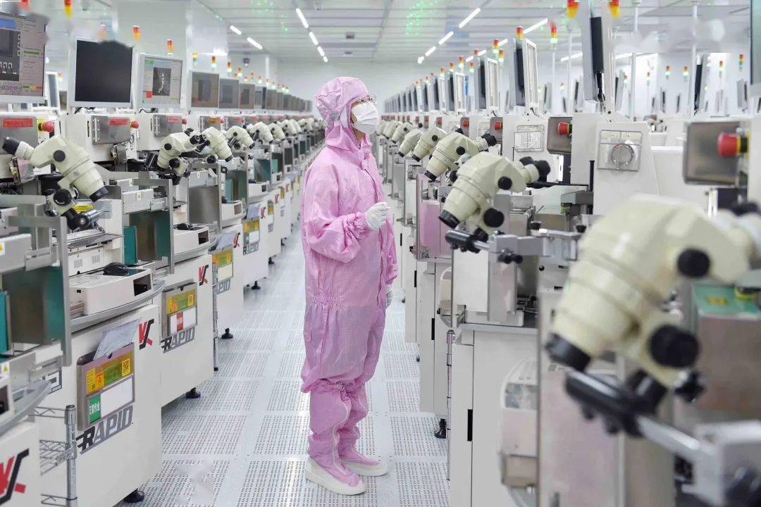 甬矽电子:股东包宇君高位套现超千万元 “包装有术”或现资本局