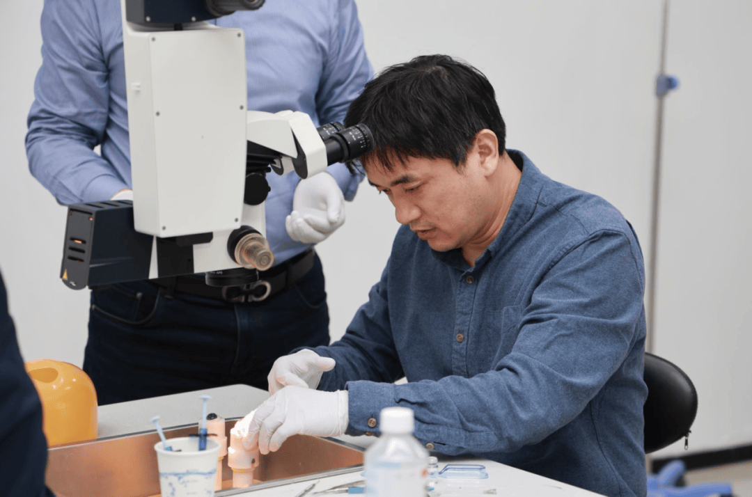 爱博医疗：龙晶®PR销售情况基本符合公司预期