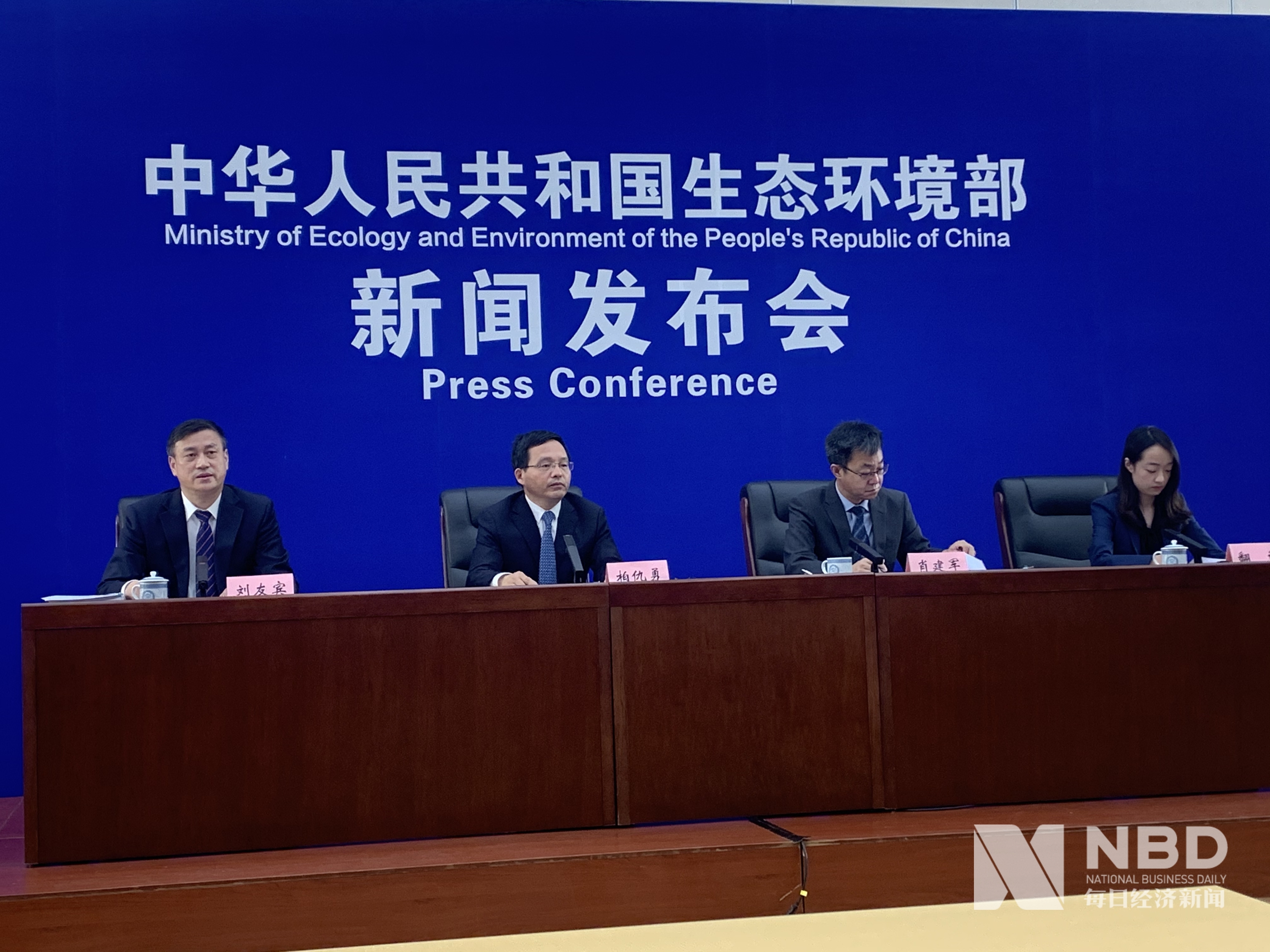市场监管总局答每经：坚决纠治各种封闭“小市场”等行为，“十四五”以来共立案查处行政性垄断案件239件