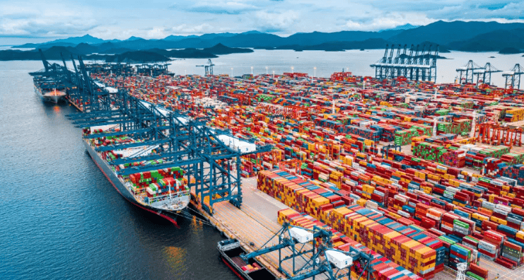 前三季度进出口何以逆势增长?海关总署答每经:出口产品结构不断优化创新,有进出口实绩的外贸经营主体已超去年全年总量