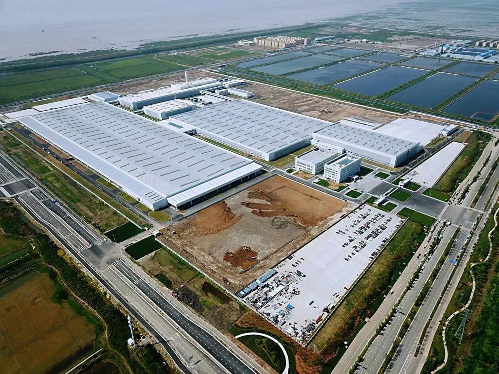 甬矽电子最新公告：控股子公司拟参与竞拍宁波宇昌100%股权