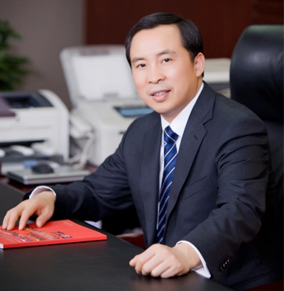 重庆农商行董事长谢文辉因工作调动辞任 行长隋军履行董事长职务