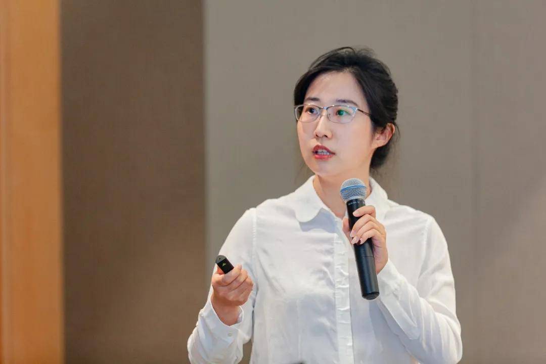 和林微纳：11月10日召开业绩说明会，投资者参与