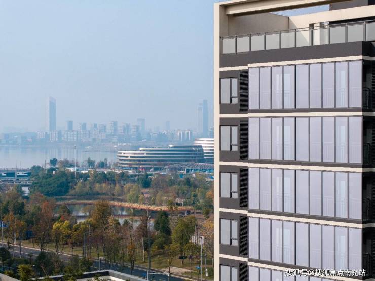 成都先导:11月25日召开业绩说明会,投资者参与