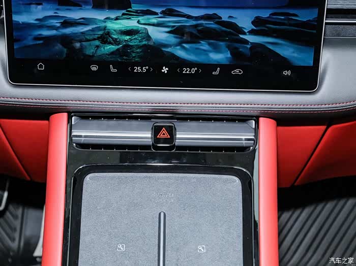 赛力斯新专利可及时采集车内危险信号并警示