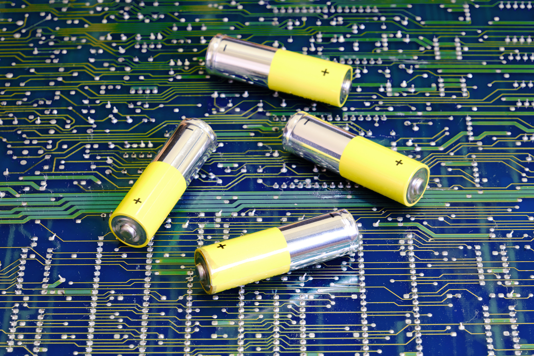 有研粉材（688456）新增【BC电池】概念