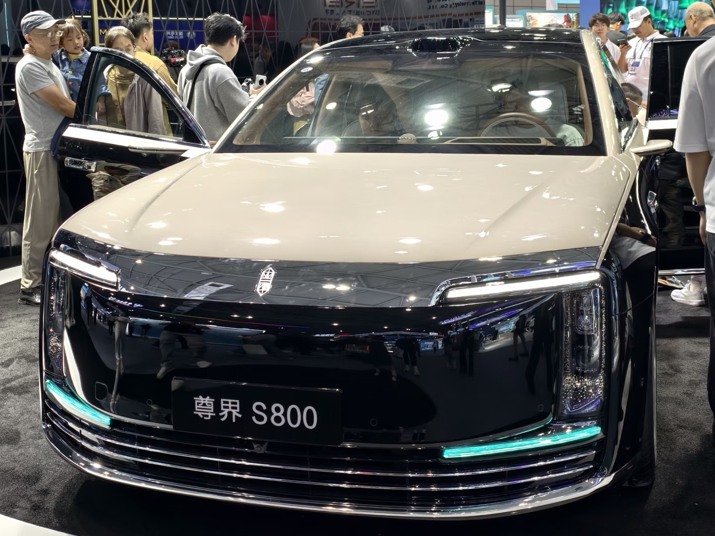 汽车行业2026年投资策略：汽车出海迈入深水区，智能化&机器人大展宏图