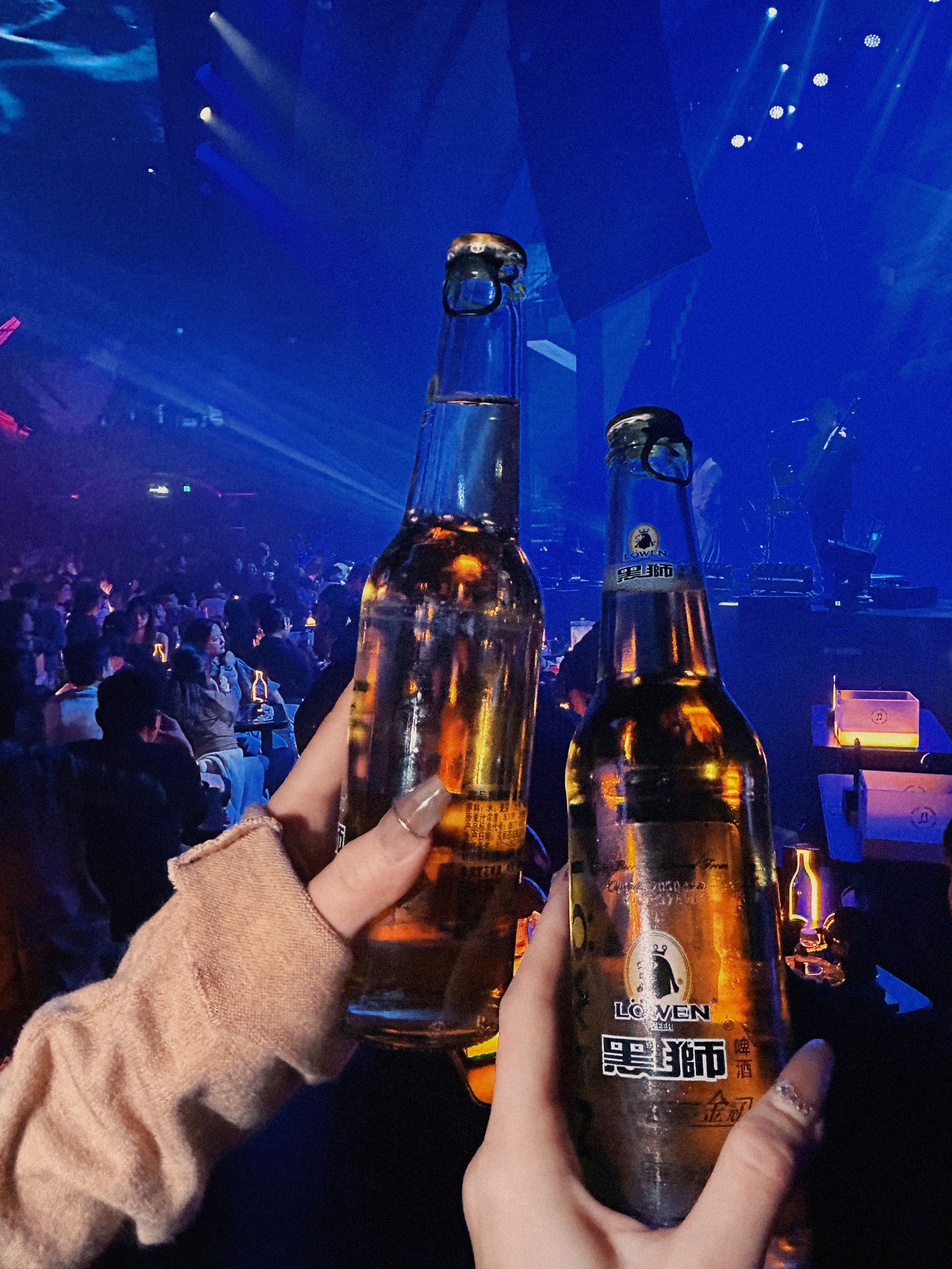 王思聪入股空瓶子LIVESHOW关联公司